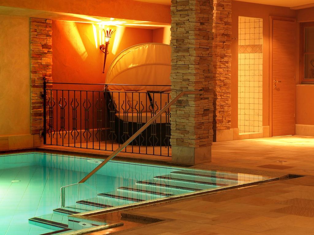 سيرفاوس Hotel Garni Romantika المظهر الخارجي الصورة